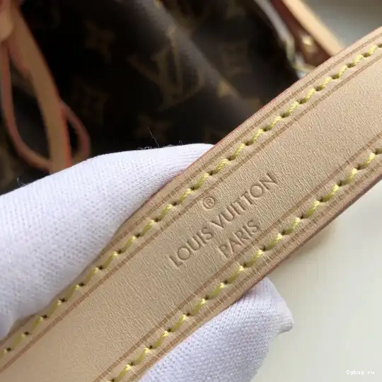 NOE BB VUITTON LOUIS 0427